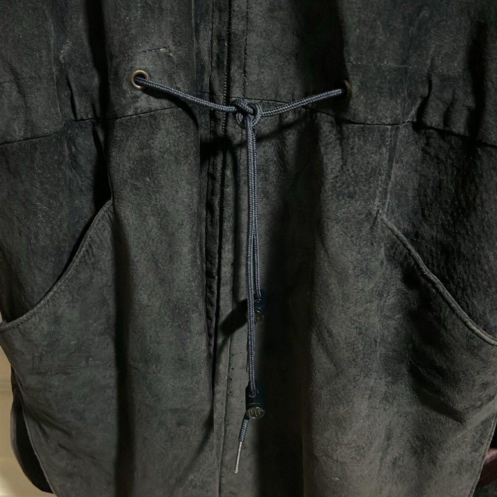 Vintage Danier Suede Navy Blue Jacket - Picture 4 of 14